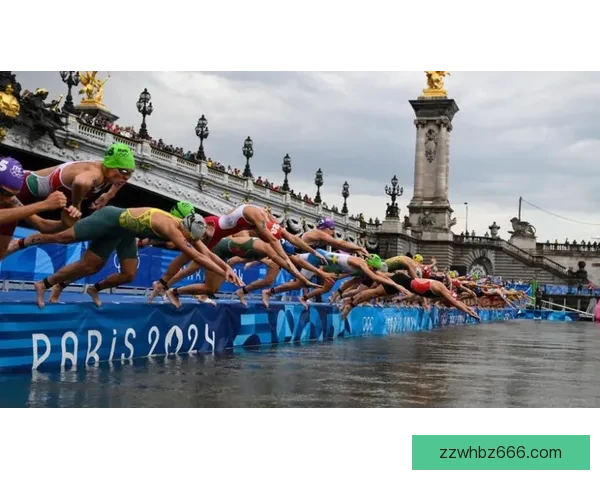 塞纳河河水受大雨污染 铁人三项游泳赛事适应场地训练被取消